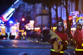 Incendio destruye el histórico mercado Marché des Enfants Rouges