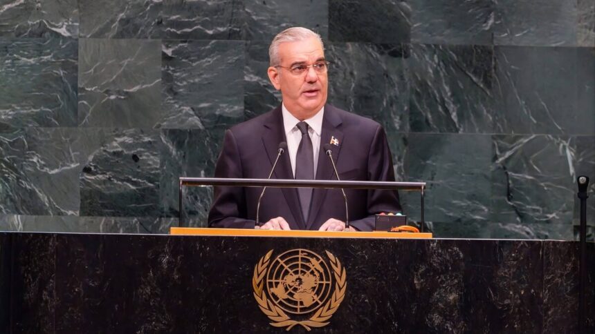 Abinader urge a la ONU reforzar misión internacional en Haití