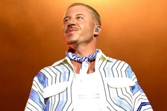 Macklemore lanza gira “Free Palestine” tras salir de tour de Sheeran
