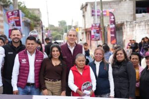 Pepe Chedraui impulsa rehabilitación vial en Santo Tomás Chautla