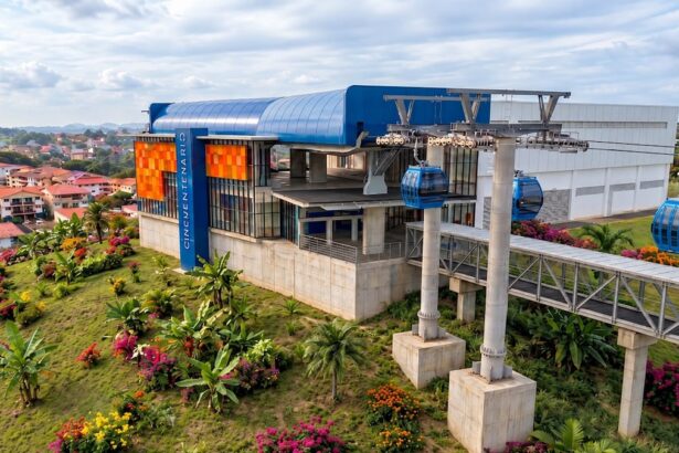 Inician obras del teleférico de San Miguelito en Panamá
