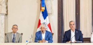 Gobierno reporta avances en obras viales financiadas por Aerodom