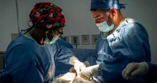 Sheinbaum defiende labor y salario de médicos cubanos en México
