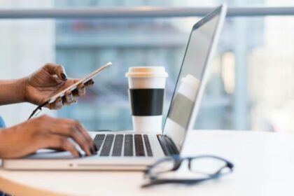 Colombia suma 49,6 millones de accesos a internet móvil en 2026