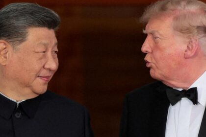 China pide a EE UU frenar nuevas restricciones a inversiones tech