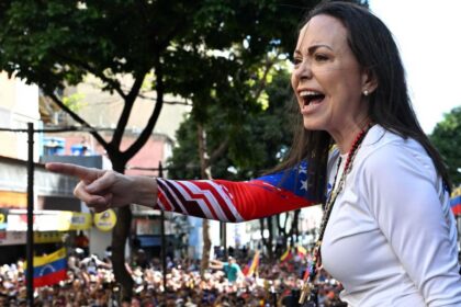María Corina Machado se reúne en Caracas con Plataforma Unitaria