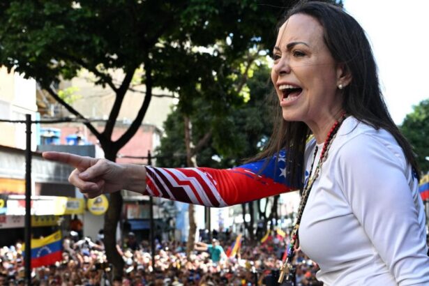 María Corina Machado se reúne en Caracas con Plataforma Unitaria