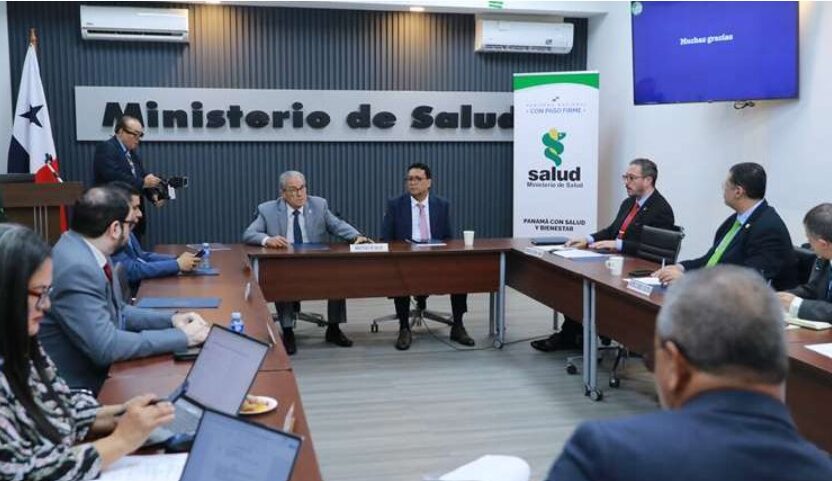 Panamá crea mesa para fijar precios de referencia de medicamentos