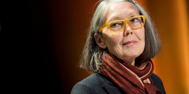 Anne Carson gana el Nobel de Literatura 2026 por su obra innovadora