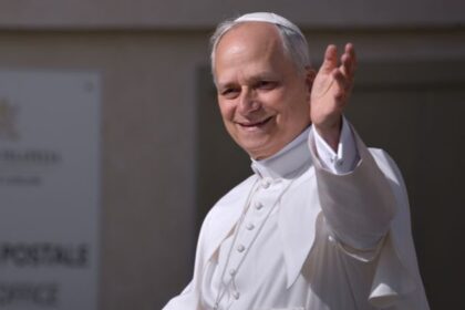 Papa León XIV evoluciona favorablemente tras cirugía pulmonar