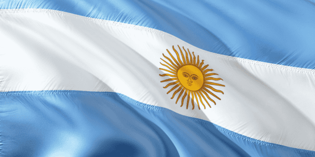 Argentina al borde de recesión tras estancamiento en agosto