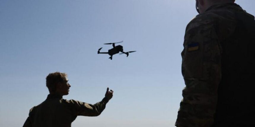 EE UU prohíbe vuelos de drones en la frontera con México hasta 2027